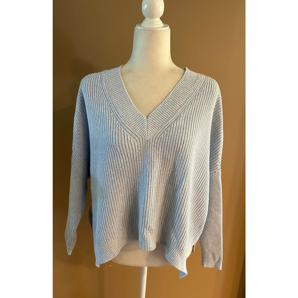 White House Black Market Blue Long Sleeve Oversized Sweater V-Neck, Size XS